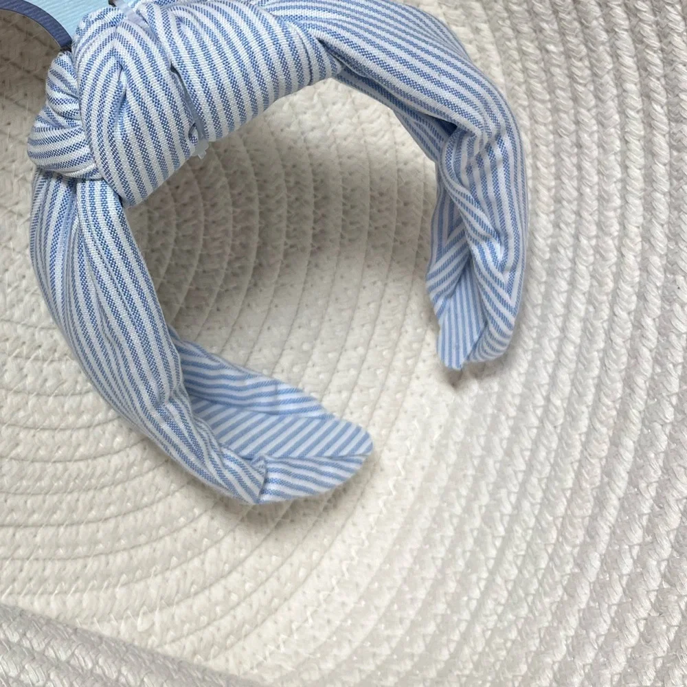 NWT ⚜️🩵⚜️ Sunday State Gorgeous Light Blue Striped Headband - Picture 4 of 7